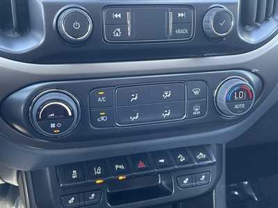 2022 Chevrolet Colorado Crew Cab, $31590. Photo 10