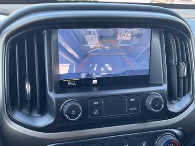 2022 Chevrolet Colorado Crew Cab, $31590. Photo 4