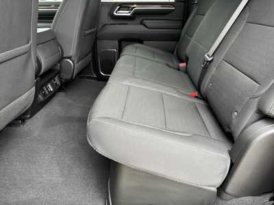 2024 Chevrolet 3500 Crew Cab, $58995. Photo 6