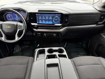 2024 Chevrolet 3500 Crew Cab, $58995. Photo 9