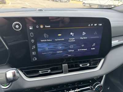 2026 Chevrolet Equinox, $29999. Photo 3