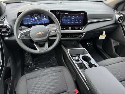 2026 Chevrolet Equinox, $29999. Photo 8