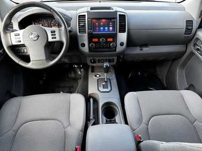 2021 Nissan Frontier, $18495. Photo 8
