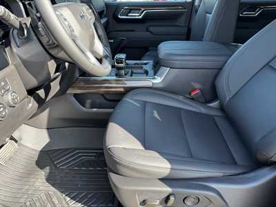 2026 Chevrolet 1500 Crew Cab, $63070.0. Photo 5
