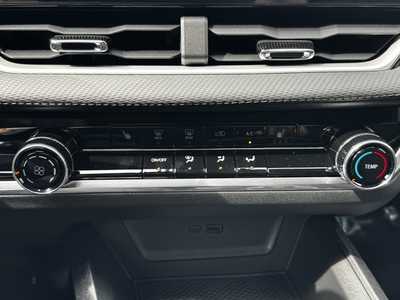 2026 Chevrolet Equinox, $32485.0. Photo 10
