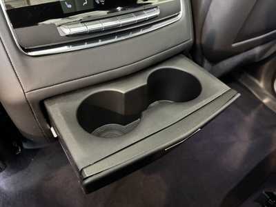 2025 Cadillac Escalade, $113620.0. Photo 10