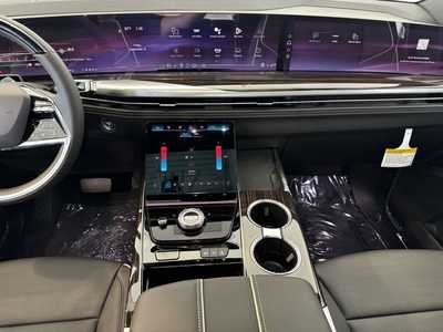 2025 Cadillac Escalade, $113620.0. Photo 2