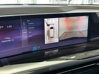 2025 Cadillac Escalade, $113620.0. Photo 4