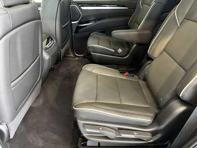 2025 Cadillac Escalade, $113620.0. Photo 8