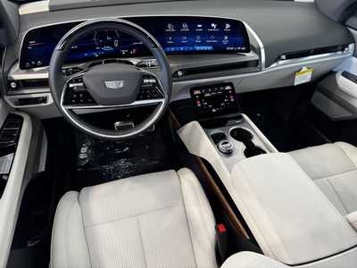 2026 Cadillac Vistiq, $81115.0. Photo 12