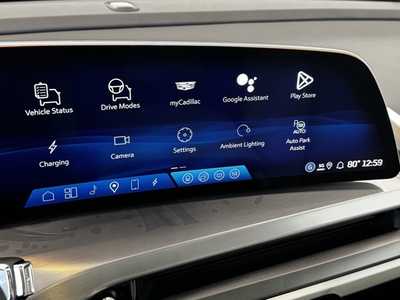 2026 Cadillac Vistiq, $81115.0. Photo 3