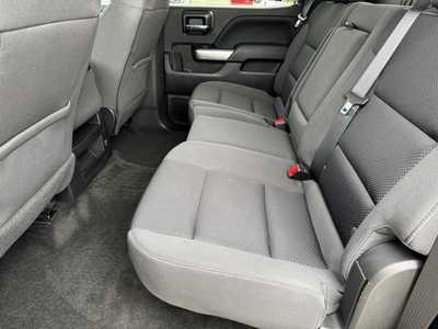2018 Chevrolet 1500 Crew Cab, $22990. Photo 6