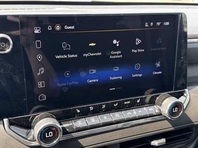 2026 Chevrolet Colorado Crew Cab, $45660.0. Photo 3