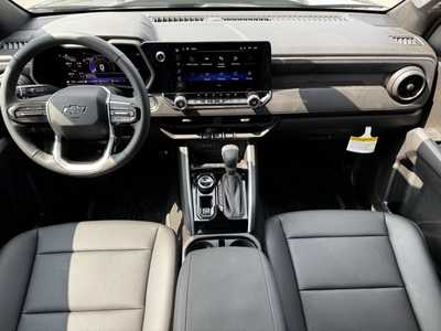 2026 Chevrolet Colorado Crew Cab, $45660.0. Photo 8