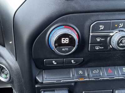 2021 Chevrolet 1500 Crew Cab, $34795. Photo 11