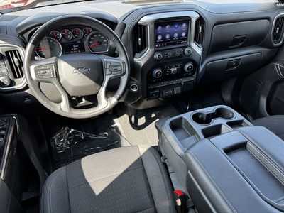 2021 Chevrolet 1500 Crew Cab, $34795. Photo 8