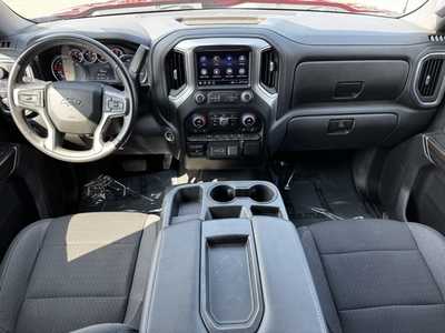 2021 Chevrolet 1500 Crew Cab, $34795. Photo 9