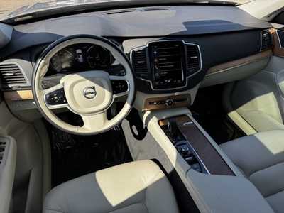 2021 Volvo XC90, $24999. Photo 10