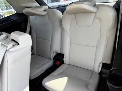2021 Volvo XC90, $24999. Photo 8
