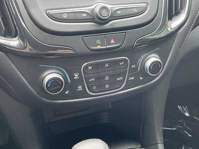 2023 Chevrolet Equinox, $24995. Photo 10