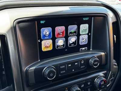 2018 Chevrolet 1500 Crew Cab, $33999. Photo 3