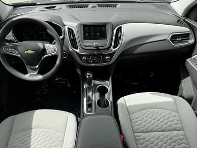 2021 Chevrolet Equinox, $18390. Photo 9