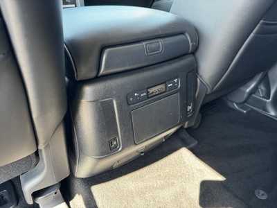 2023 Infiniti QX80, $44995. Photo 10