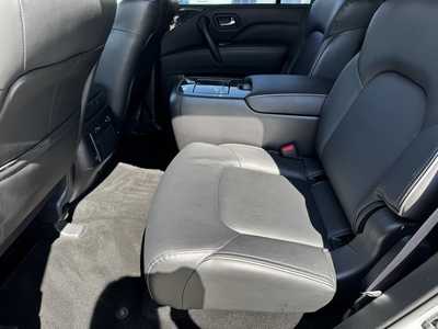2023 Infiniti QX80, $44995. Photo 7
