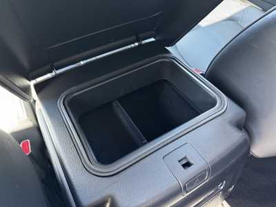 2023 Infiniti QX80, $44995. Photo 9