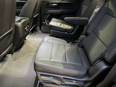 2026 Chevrolet Tahoe, $74625.0. Photo 7