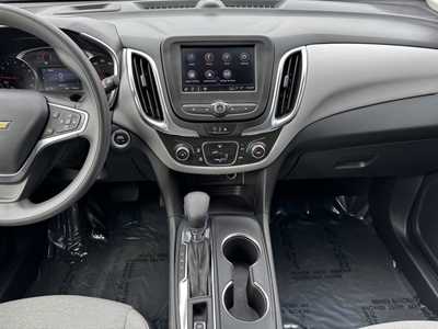 2023 Chevrolet Equinox, $22690. Photo 2
