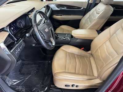 2021 Cadillac XT6, $33999. Photo 5