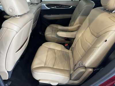 2021 Cadillac XT6, $33999. Photo 7