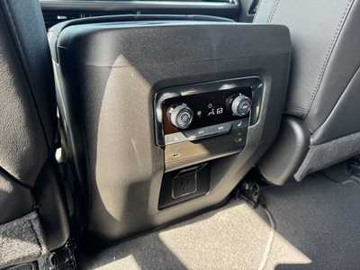 2025 Chevrolet Suburban, $76415.0. Photo 8
