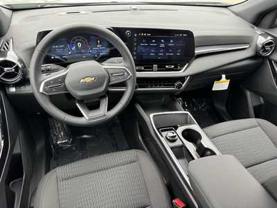 2026 Chevrolet Equinox, $31495.0. Photo 8