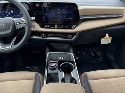 2026 Chevrolet Equinox, $39285.0. Photo 2