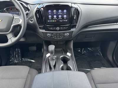 2023 Chevrolet Traverse, $27498. Photo 2