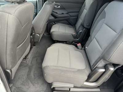 2023 Chevrolet Traverse, $27498. Photo 6