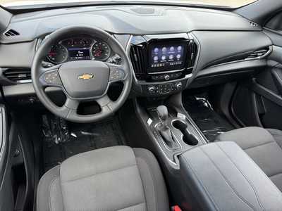 2023 Chevrolet Traverse, $27498. Photo 9