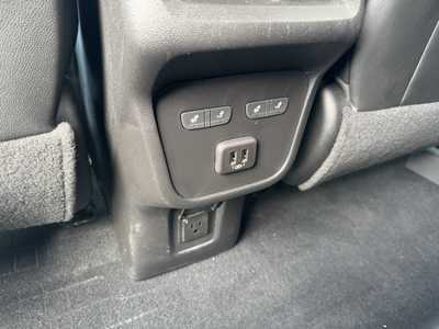 2023 Chevrolet Equinox, $26998. Photo 7