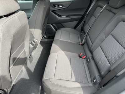 2026 Chevrolet Equinox, $29999. Photo 6