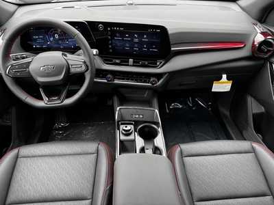 2026 Chevrolet Equinox, $36395.0. Photo 9