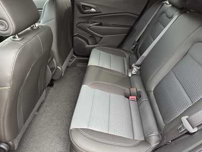 2026 Chevrolet Trax, $25885.0. Photo 6