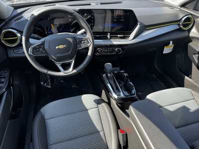 2026 Chevrolet Trax, $25885.0. Photo 7