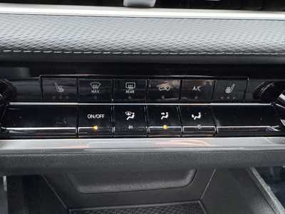 2026 Chevrolet Equinox, $32440.0. Photo 11