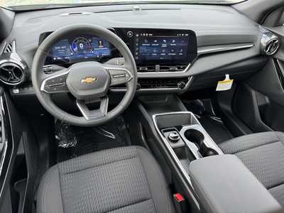 2026 Chevrolet Equinox, $32440.0. Photo 8