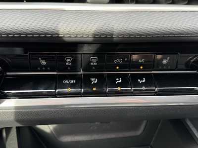 2026 Chevrolet Equinox, $32440.0. Photo 11