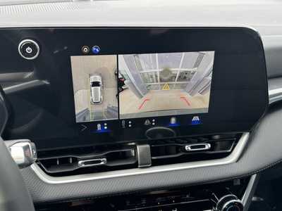 2026 Chevrolet Equinox, $32440.0. Photo 4