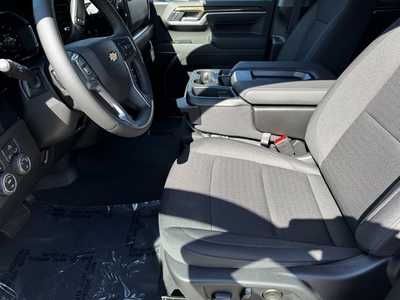 2026 Chevrolet 1500 Crew Cab, $53695. Photo 5