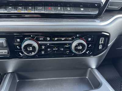 2026 Chevrolet 1500 Crew Cab, $62455.0. Photo 11